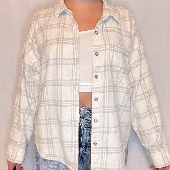Cozy flannel button up. Size s/m. - Picture 1 of 7